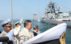 Виктор Янукович и Владимир Путин в Севастополе