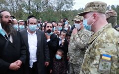 Паломники-хасиды, КПП "Новые Яриловичи"