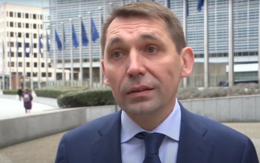 Украина отреагировала на визит французской делегации в оккупированный Крым