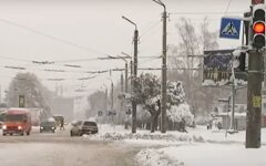 снег