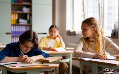 Канікули у школах / Фото: Freepik