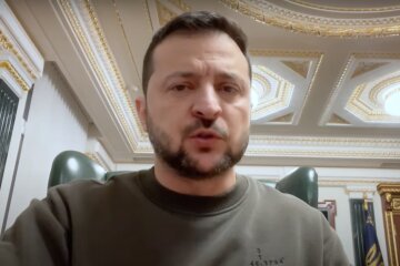 Зеленский: Мы объединяем государства, лидеров и организации ради освобождения украинских детей