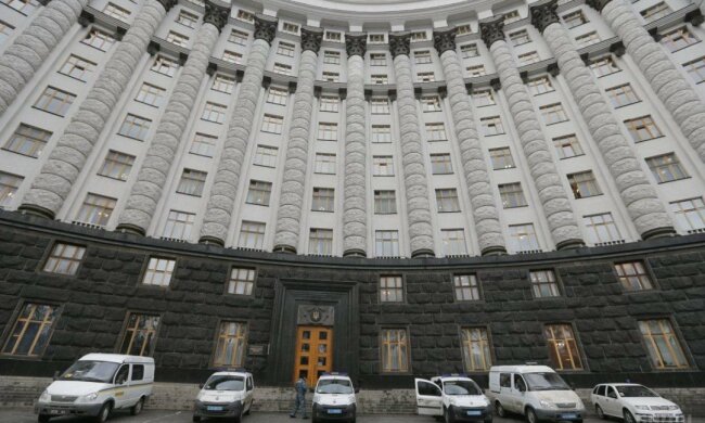 Кабмин, отставка Любченко, увольнение заместителей главы Минэкономики