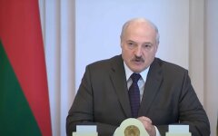 Лукашенко обвинил Путина и Дуду во вмешательстве в выборы
