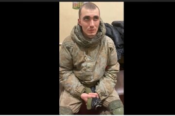 Украинские охотники захватили 9 военных РФ: разговор с пленным разведчиком