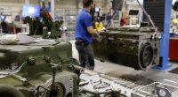 Виробництво танка Leopard 2 на заводі Renk AG у Німеччині