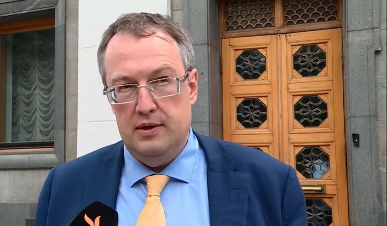 Антон Геращенко , провал реформы полиции, Хатия Деканоидзе