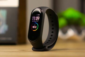 Xiaomi-Mi-Band-4-AKKet-6-1