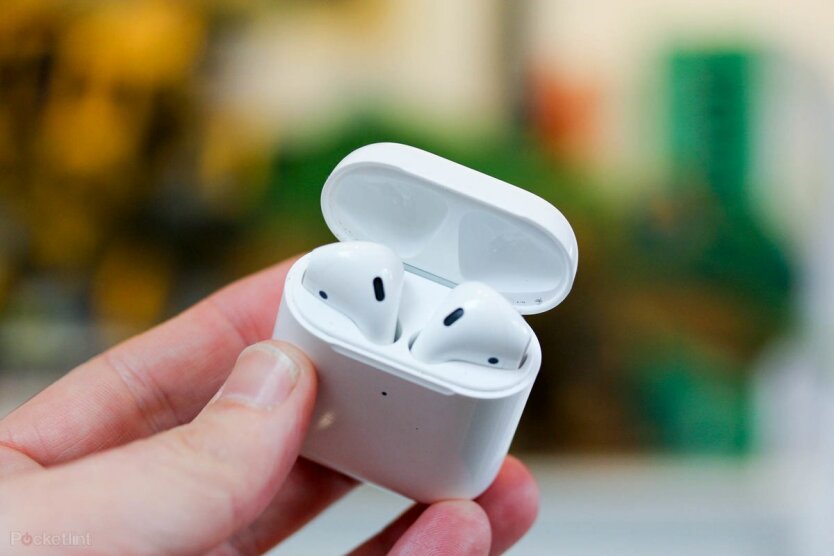 149815-headphones-news-apple-airpods-pro-tipped-for-launch-in-next-two-weeks-image1-fzkq7jigdm