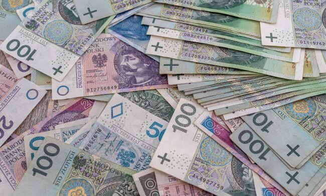 Виплати у Польщі