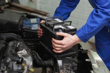 Автомобильный аккумулятор