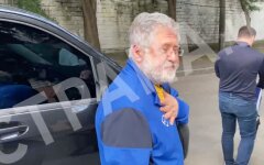 Коломойский приехал в Шевченковский суд: видео