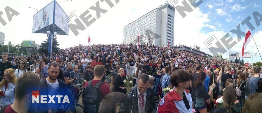 В Беларуси прощаются с жертвой протестов
