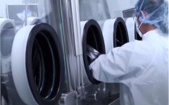 Вакцина Pfizer, Контрабанда вакцины, Операция СБУ, Вакцина против коронавируса в Украине