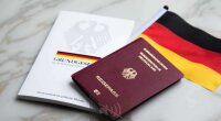 Шольц ответил, кто из украинцев сможет оставаться в Германии