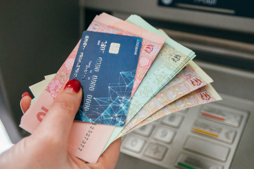 Кража личных средств,Интернет-мошенничество,Киберполиция Украины