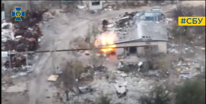 Контррозвідка СБУ знищило склад БК та логістику окупантів на півдні: відео