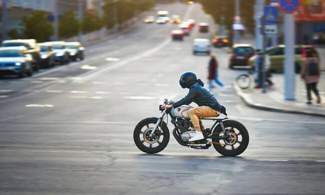 Мотоциклист