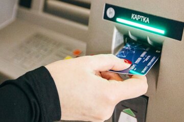 Шахраї в Україні / Фото: прес-служба НБУ