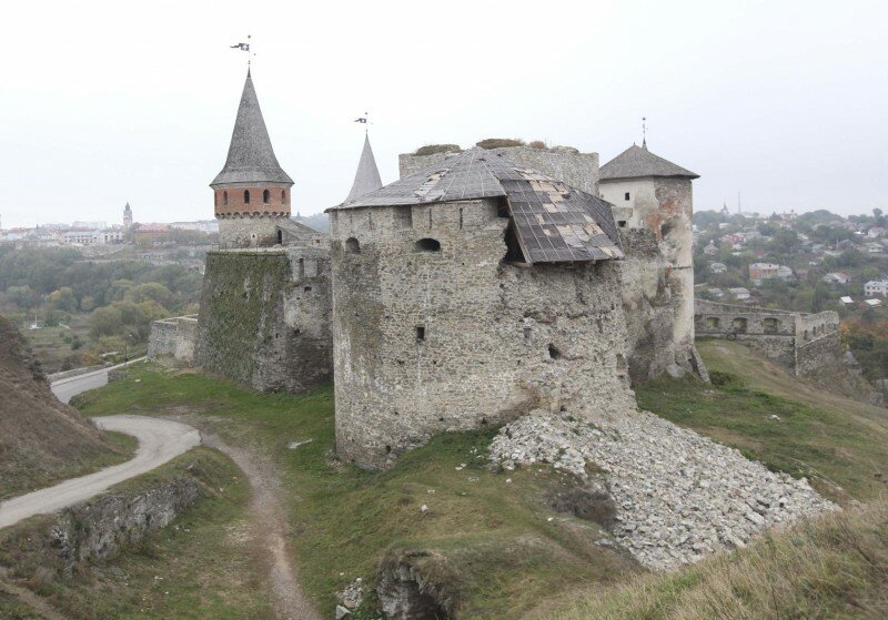 Каменец Подольский замок