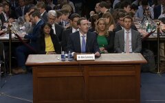 Марк Цукерберг,Facebook,Giphy,gif-изображения,Facebook купила Giphy,акции Facebook