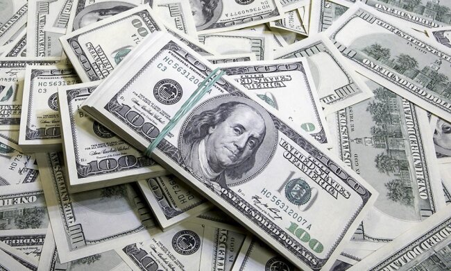 Курс долара в Україні