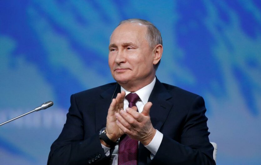 Путин: Зеленский на украинского националиста не похож