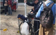 В Киеве грузовик наехал на велосипедиста