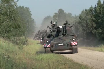 Panzerhaubitze 2000 (САУ PzH 2000), военная помощ запада, война россии против Украины