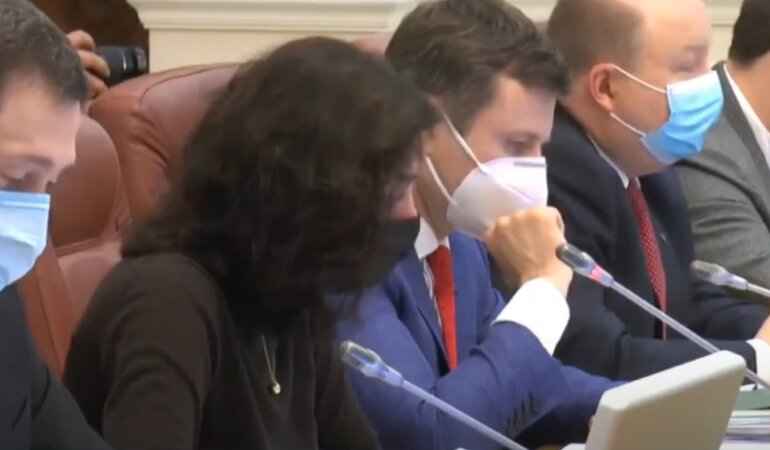 Кабмин, правительство, отставка