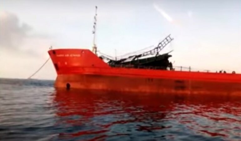 Взрыв в Азовском море,Танкер "Генерал Ази Асланов",ЧП с нефтяным танкером