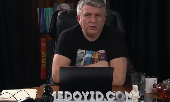 Юрий Романенко