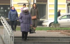 Пенсионерка, пенсия, выплаты