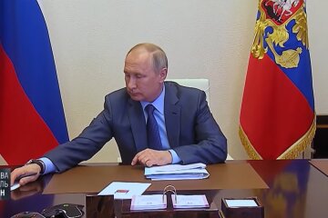 президент России Владимир Путин, падение цен на нефть, Urals