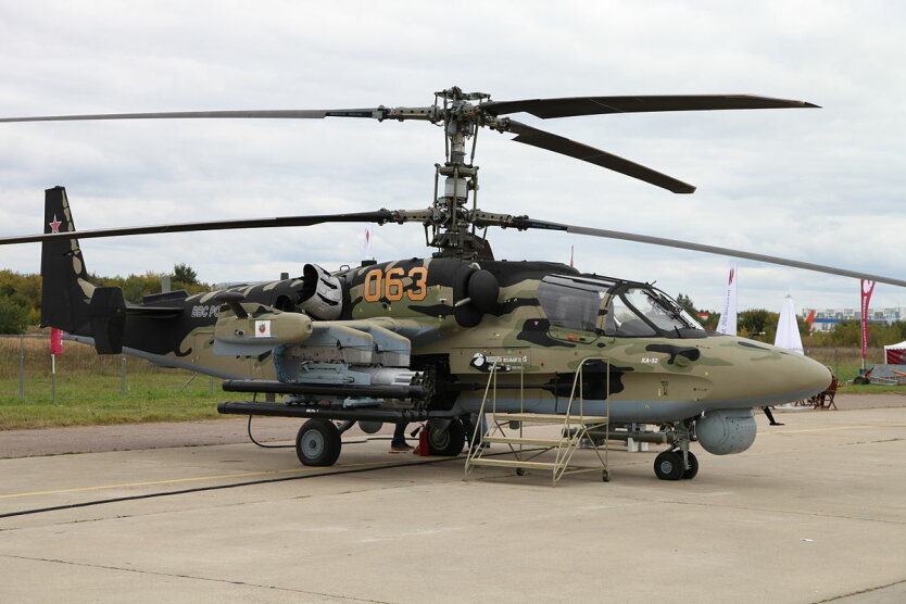 Вертолет РФ Ка-52
