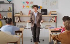 Минобразования отреагировало на сокращение надбавок и доплат педагогам