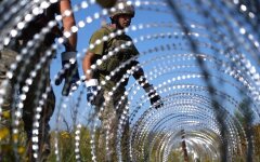 Враг предпринял безуспешные попытки восстановить утраченное положение в районе Урожайного, - Генштаб