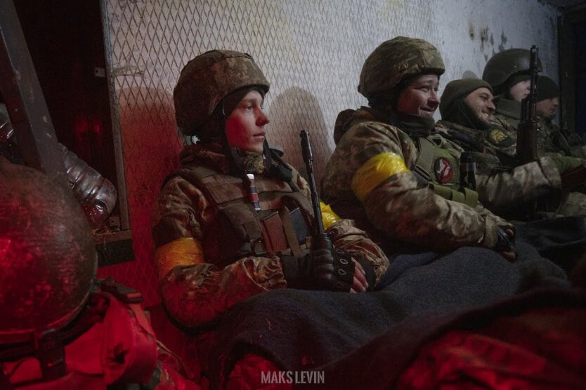 Украинские защитники / Фото: Макс Левин