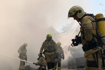 Гасіння пожежі у Києві