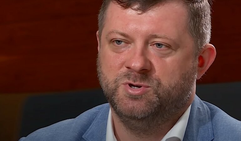 Александр Корниенко,партия "Слуга народа",местные выборы в Украине