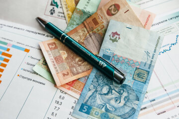 Учетная ставка и инфляция в Украине