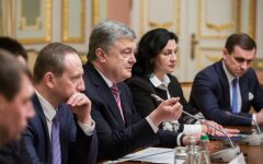 Петр Порошенко