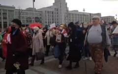Пенсионеры на акции протеста в Минске,Протесты в Беларуси,ОМОН Беларуси