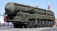 Російська ядерна зброя на тлі Крмелю.