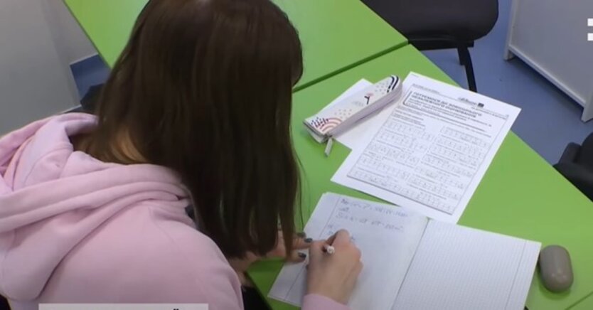 В Украинском центре оценивания качества образования (УЦОКО) обнародовали график проведения НМТ