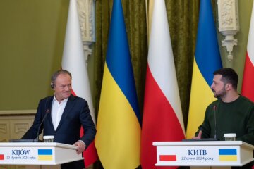 Туск обсудил с Зеленским исторические вопросы: не должны мешать общим интересам Украины и Польши