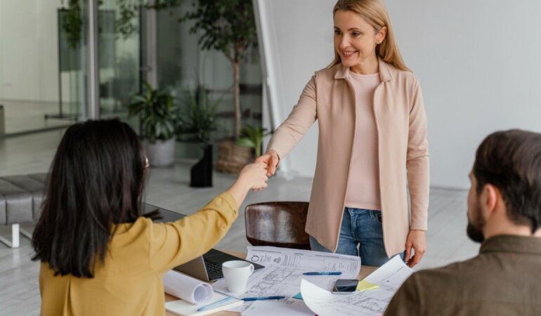 Вакансии в Украине / Фото Unsplash