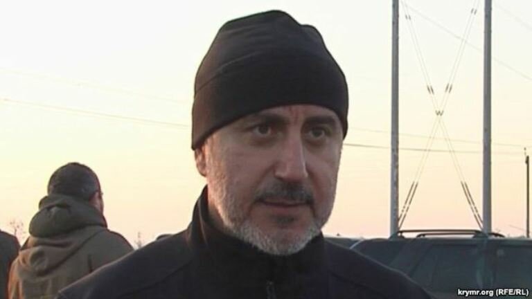 Ленур Ислямов