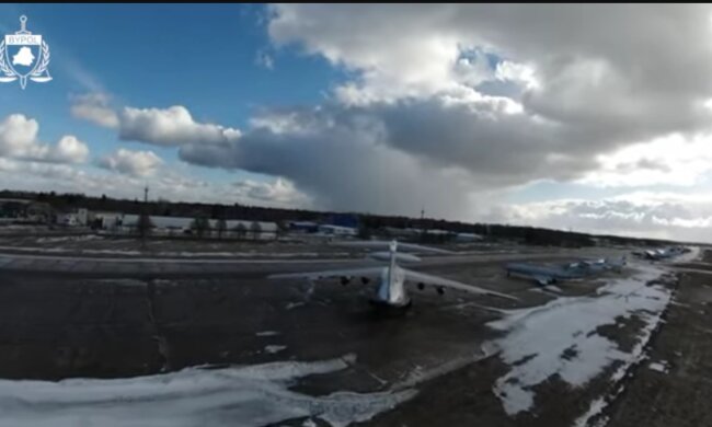 Літаки на аеродромі Мачулищі в Білорусі