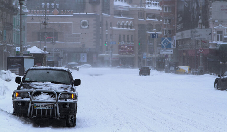 kiev-snegopad-2013-9